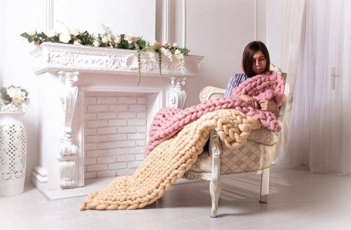  Cozy Chunky Knit Blankets- Add a Stylish Element To The House