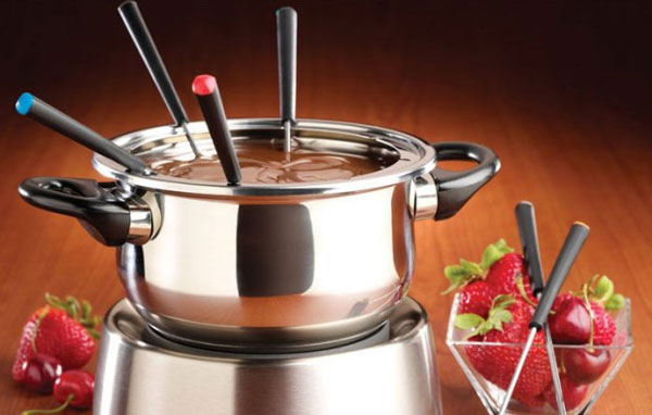  10 Best Fondue Pots: Spice-up Your Cuisines Instantly